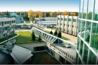 DU HỌC CANADA - 10 lý do chọn ESLI - Trinity Western University